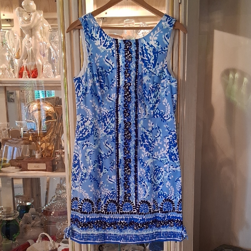 Lilly Pulitzer Blue With White Stripes Mi Mila Stretch Shift Dress. Like New!!